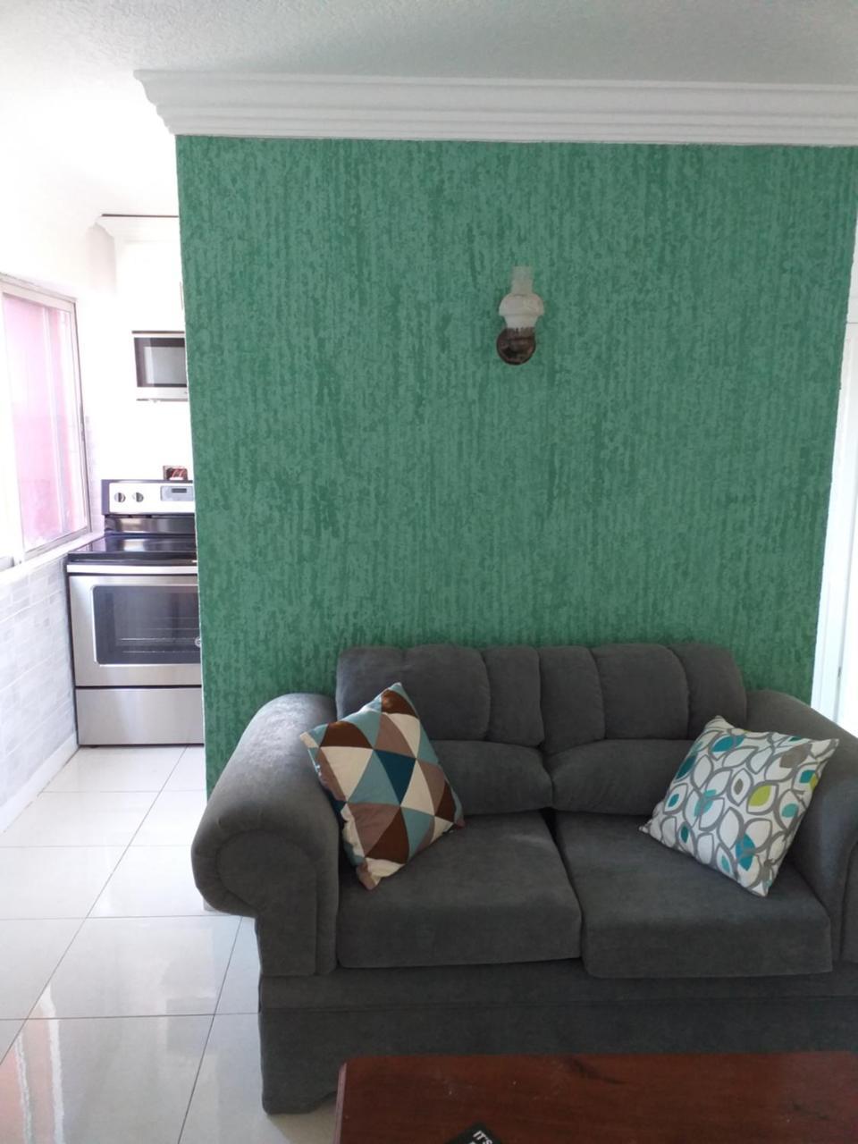 Malia Dreamers Paradise Apartment Ocho Rios